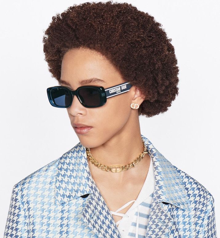 chr1st1an D10r earrings